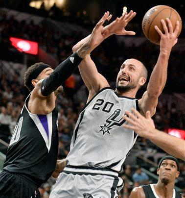 Manu Ginóbili jugará una 16ta temporada con Spurs 