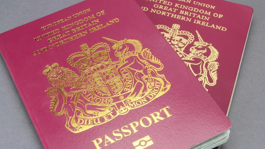 Aumenta expedición de nuevos pasaportes irlandeses por Brexit