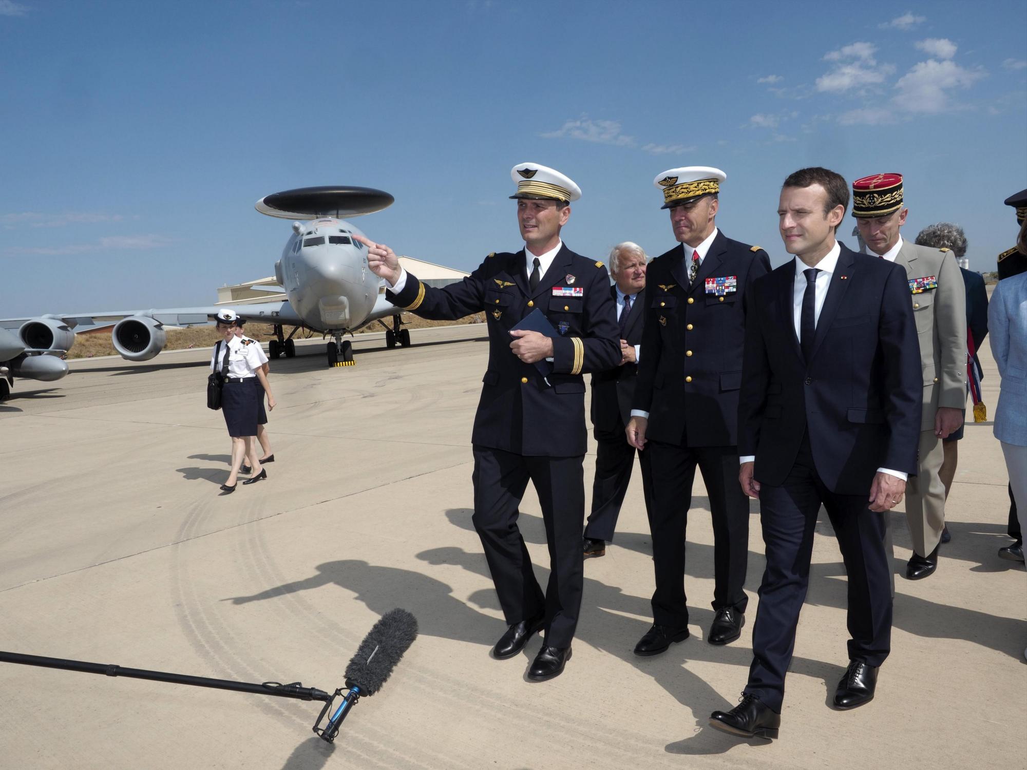  Macron y la fuerza aérea