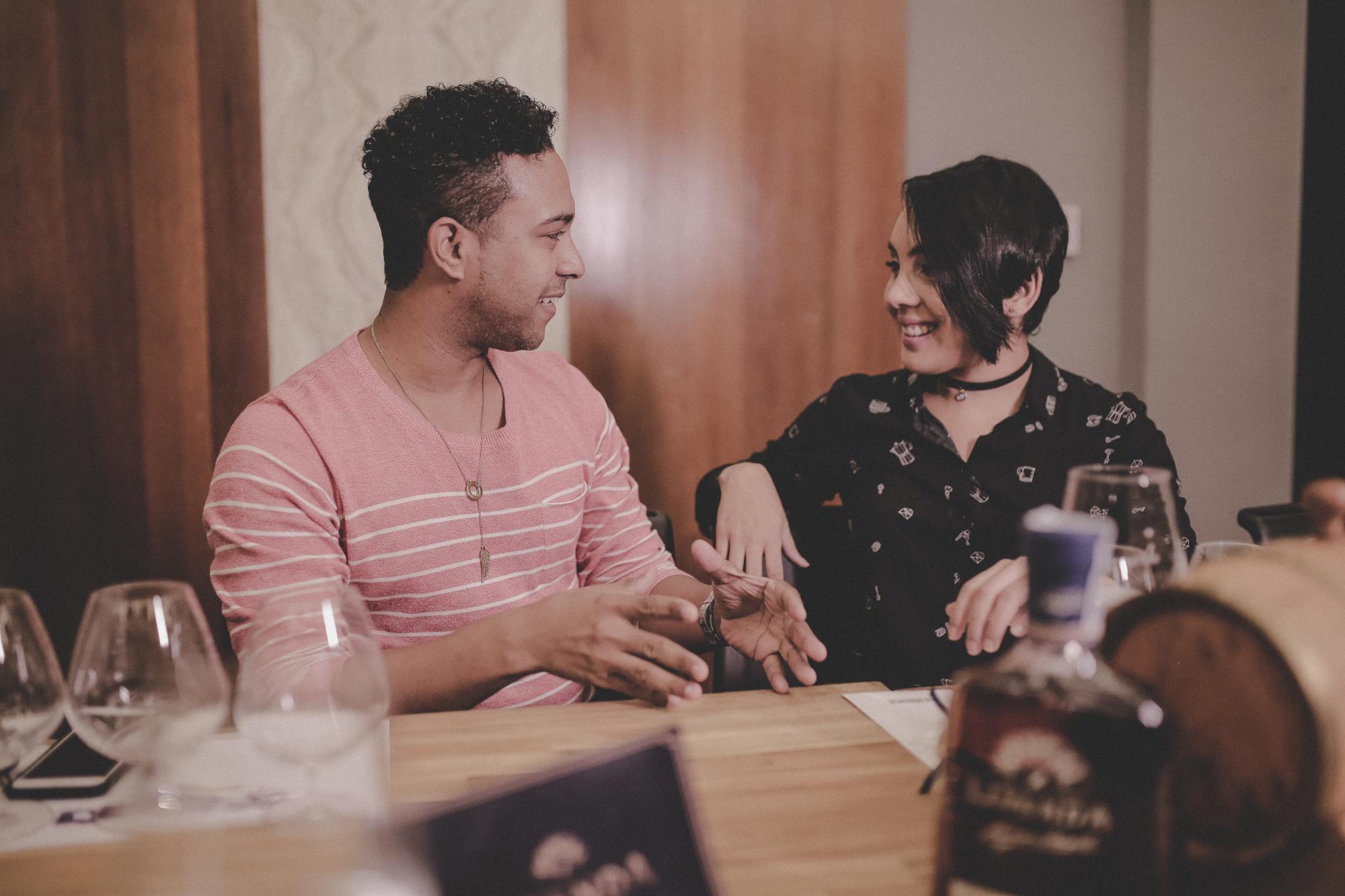 Richard Hernádez y Carmelsy Confesor.