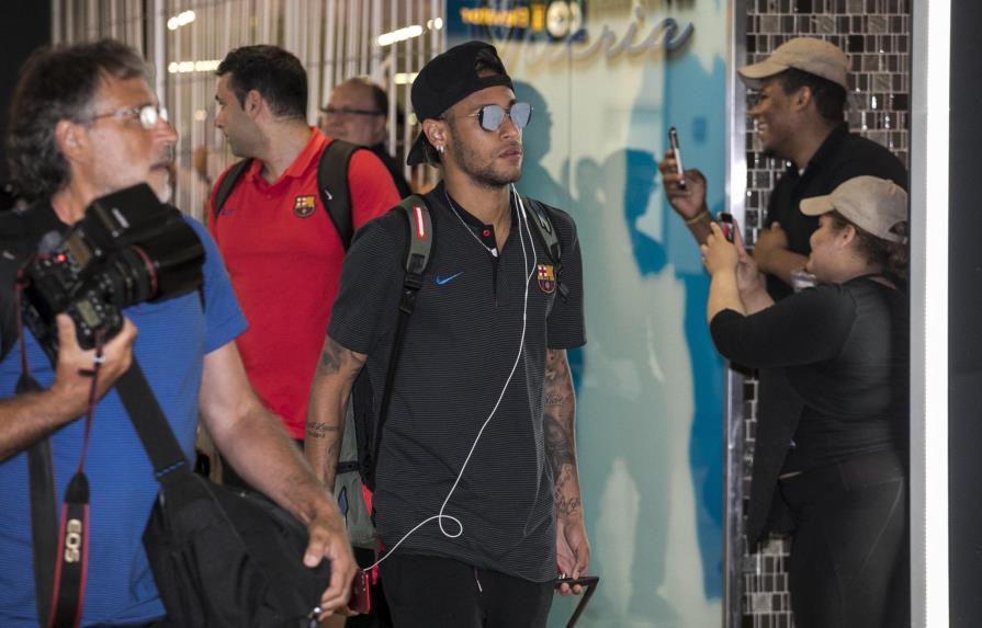 Emery sobre Neymar: El PSG trabaja para atraer a los mejores jugadores