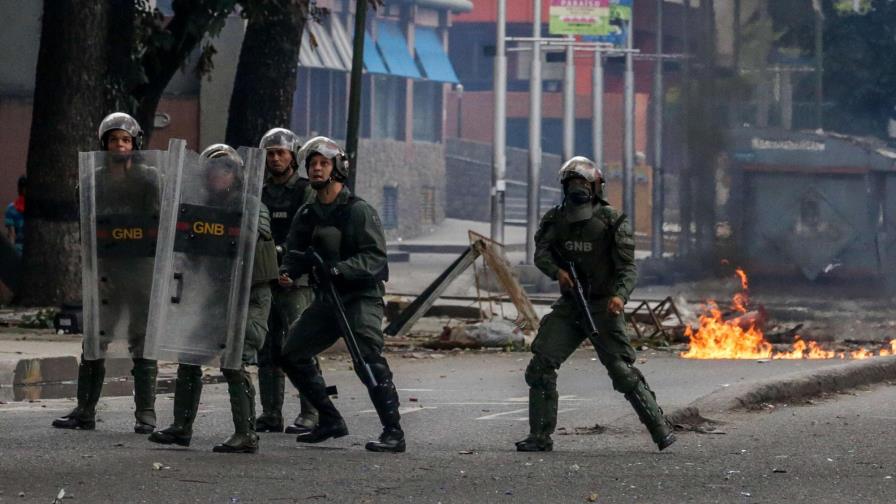 Fiscalía confirma dos muertes durante el paro opositor en Venezuela