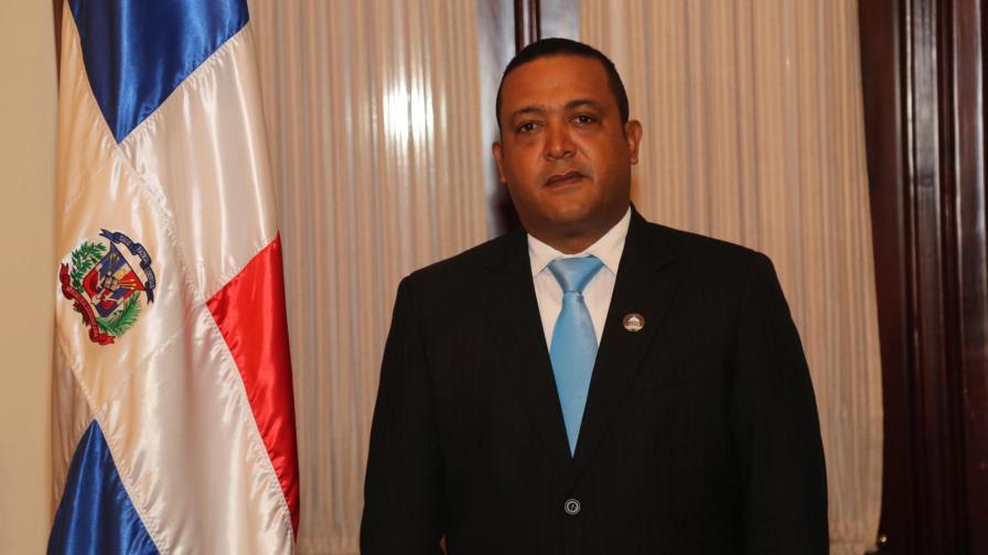 Juez Ferrer Landrón se desvincula del activismo político que le atribuye el PRM