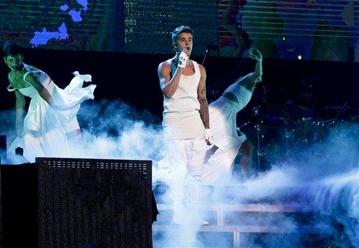 Justin Bieber no podrá actuar en China por su “mal comportamiento”
