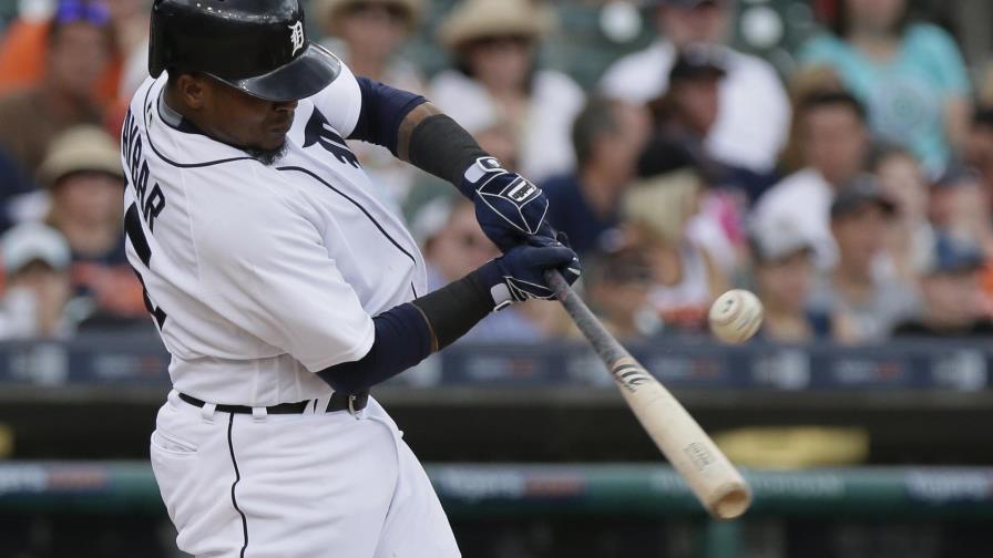 Los Padres mandan a Erick Aybar a lista de lesionados por 10 días 