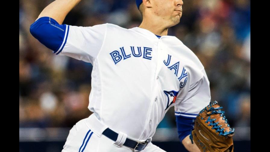 Los Azulejos pierden a Aaron Sánchez debido a una ampolla