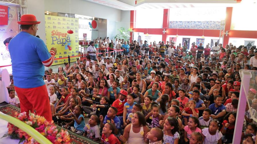 Vicepresidenta inaugura en Santiago XII Festival Internacional de Cine Infantil