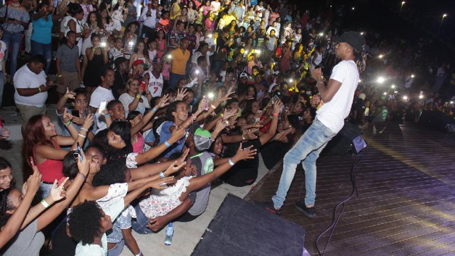 Asaltan Anfiteatro de Puerto Plata: el sábado fue de las familias