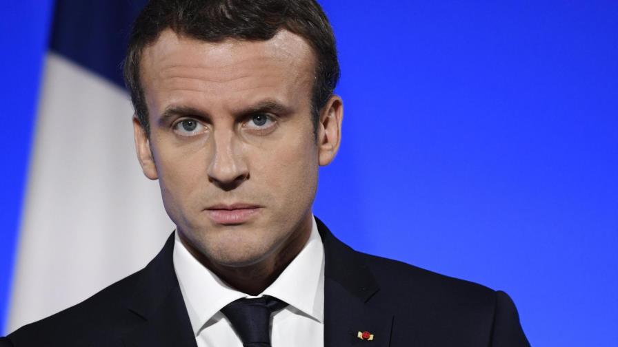 Cae bruscamente la  popularidad del presidente Macron  