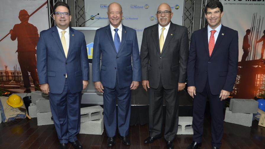 La Nacional presenta su nueva campaña 
La Nacional presenta su nueva campaña 