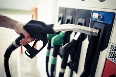 Experto plantea aumentar niveles de seguridad para vender combustibles en una estación 