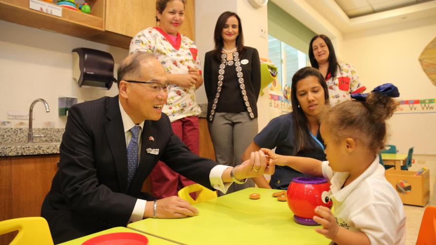 Canciller de Taiwán visita el Centro de Atención Integral para la Discapacidad