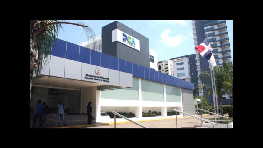 Aduanas firma acuerdo para proteger el transporte de carga comercial en el país 