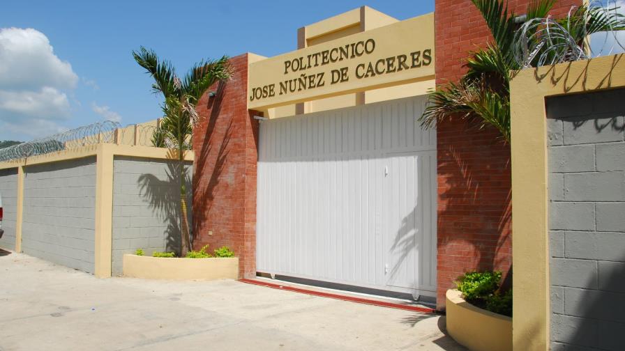 Presidente Medina entrega politécnico en San José de Ocoa Presidente Medina entrega politécnico en San José de Ocoa