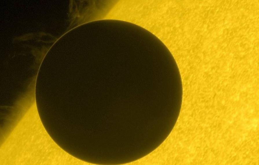 Desvelan el extraño comportamiento de los vientos de la cara oscura de Venus