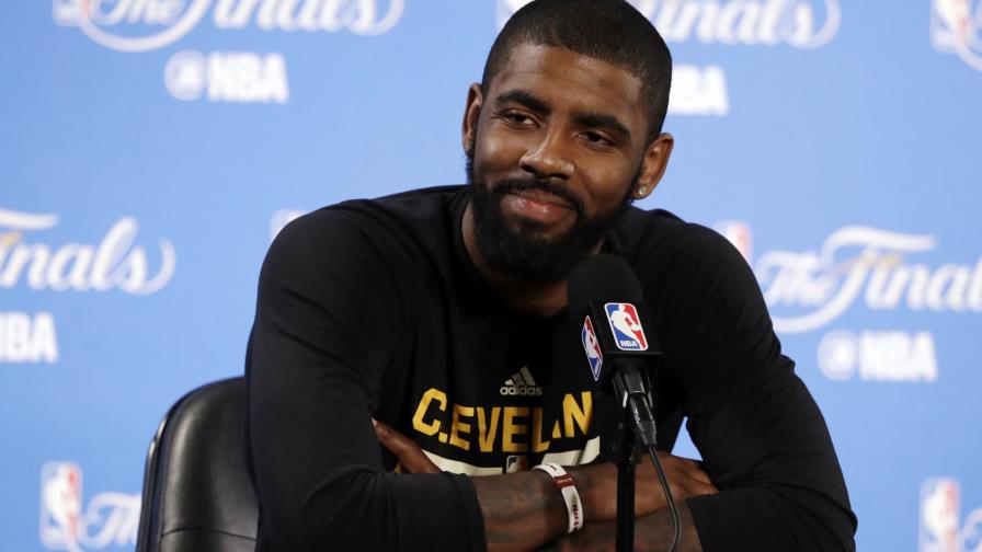 Irving está “disgustado”, dice personas cercanas a LeBron filtraron su deseo de cambio