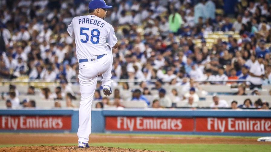 VIDEO: Edward Paredes debuta en las Grandes Ligas a los 30 años