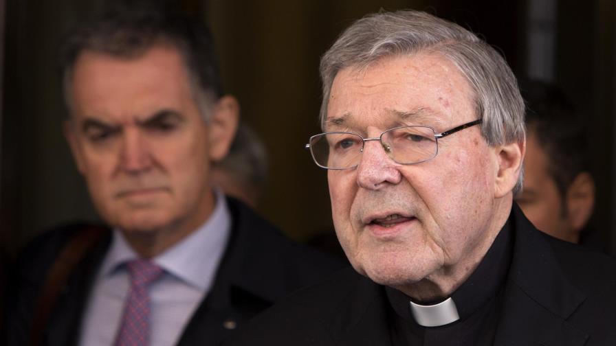 Cardenal australiano irá a corte por escándalo de abusos 