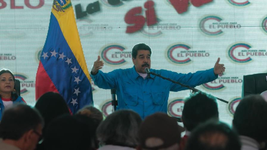 Maduro afirma que la “dictadura imperialista” prohibió su versión de “Despacito”
