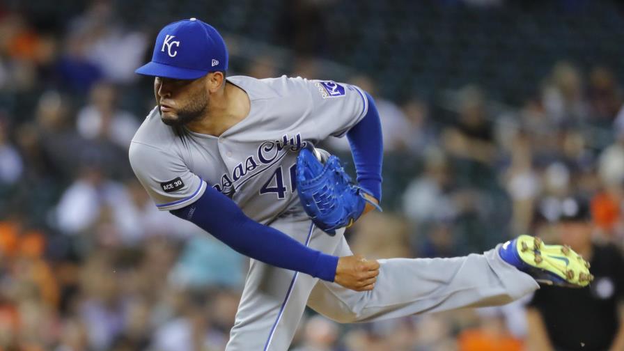 Los Reales ganan séptimo corrido; Kelvin Herrera salvó el partido