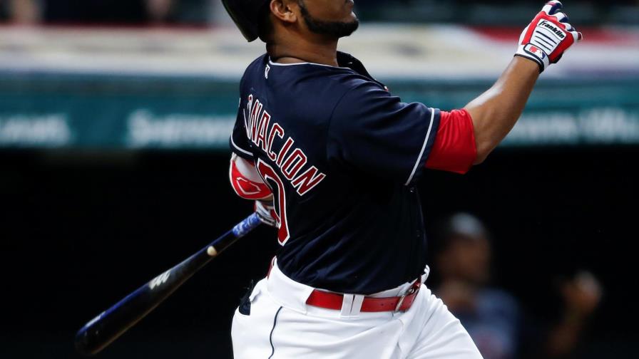 Grand slam de Edwin Encarnación en triunfo de Indios sobre Angelinos