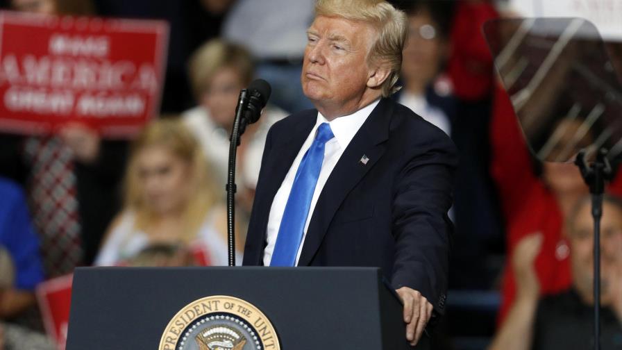 Trump prohíbe que los transexuales sirvan en las Fuerzas Armadas de Estados Unidos