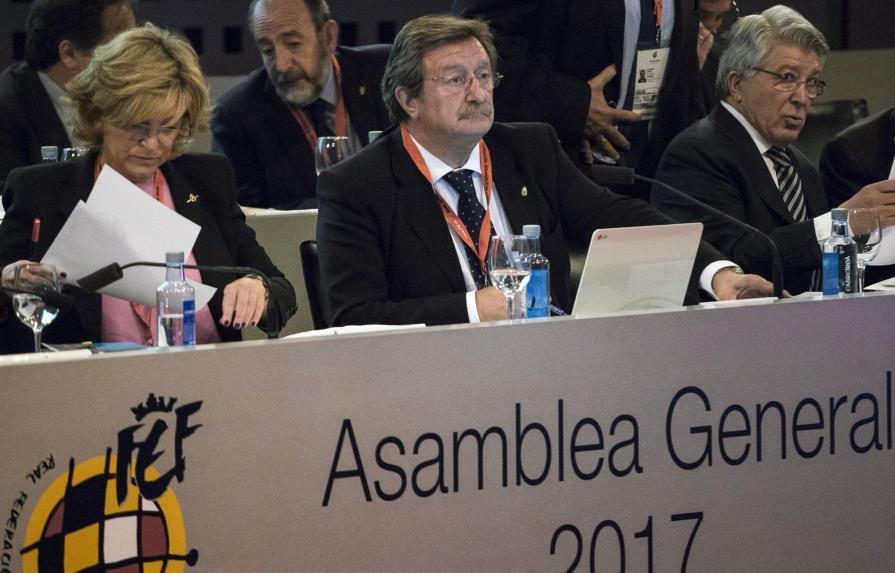 La federación española de fútbol tiene un nuevo presiente de manera interina