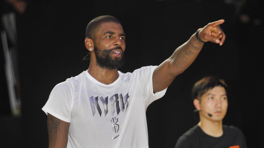 Dueño de Cavs no confirma que Kyrie Irving quiera salir Dueño de Cavs no confirma que Kyrie Irving quiera salir