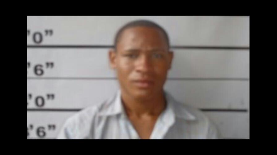 Enfrentamiento con la policía deja un herido y otro detenido en La Romana 