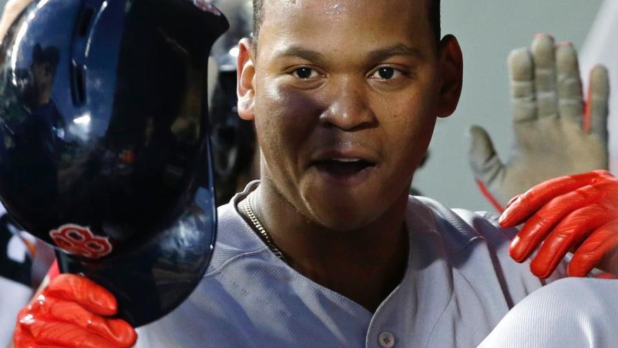Rafael Devers: “Fue algo surrealista, apenas podía caminar”