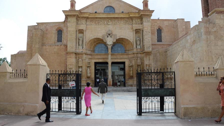 Encuentran cripta del primer cronista de Indias en la Catedral de Santo Domingo