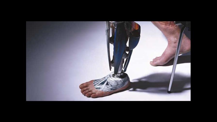 Desarrollan aparato robótico para tobillos