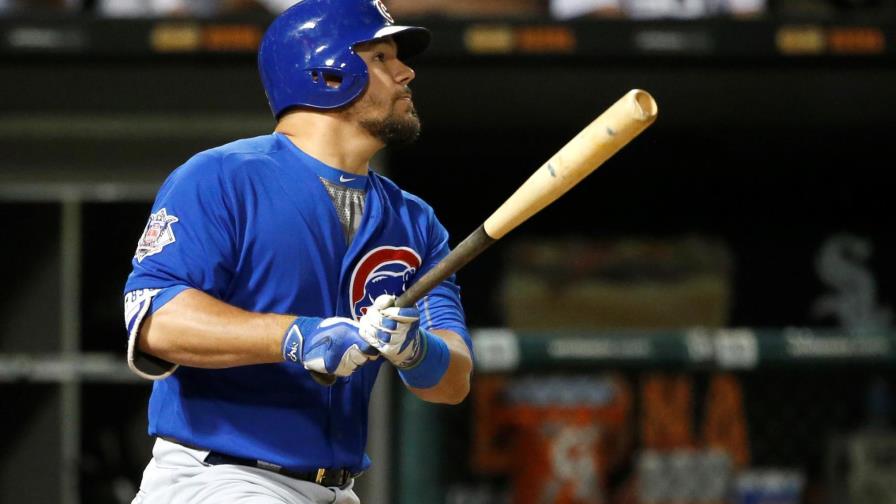 Kyle Schwarber bateó dos jonrones y los Cachorros ganaron