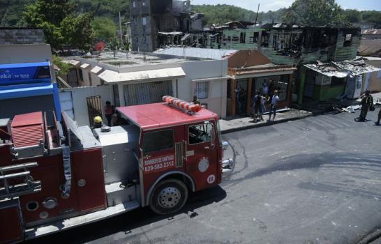 Creen fuego en pensión de Santiago pudo haber sido intencional
