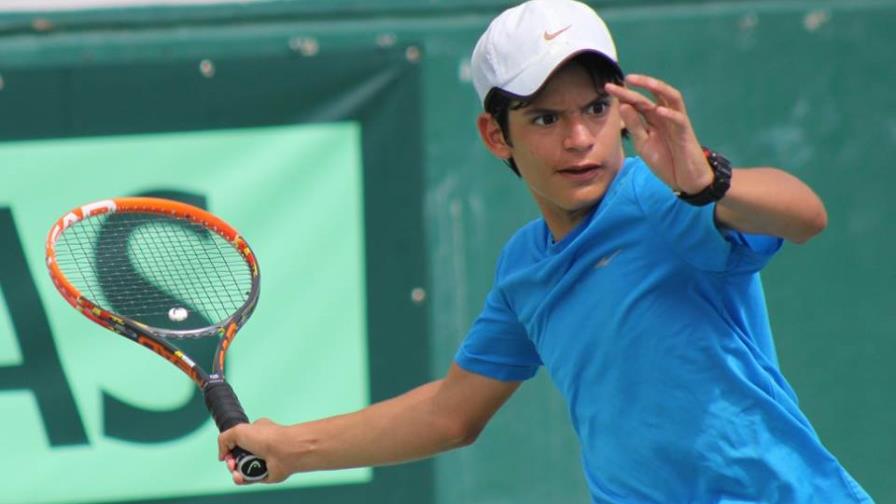 Javier Flores y Rut Galindo, campeones JITIC U16