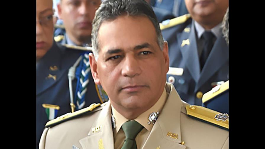 Ministro de Defensa confirma investigan memorándum falso