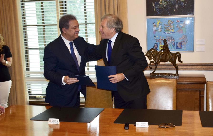 Leonel y Almagro renuevan acuerdo entre OEA y Funglode 