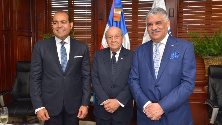 Cancillería y APEC firman acuerdo de colaboración académica e informativa