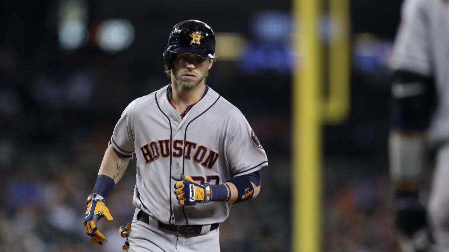 Reddick despacha jonrón clave en el octavo para guiar triunfo de los Astros