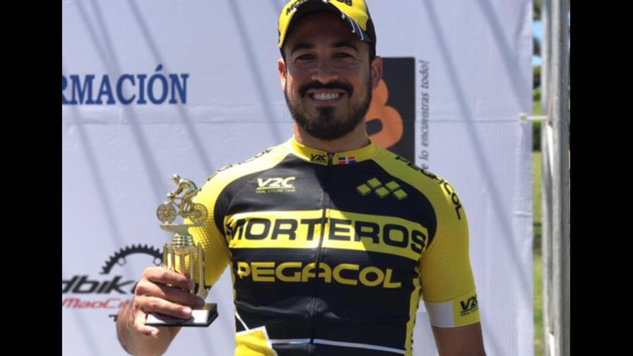 Muere odontólogo tras ser embestido por camión mientras montaba bicicleta en Santiago