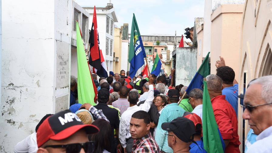 Sepultan restos de Jorge Puello Soriano, “El Men”