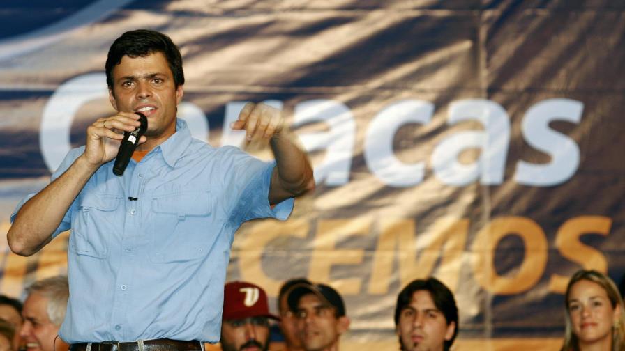 Leopoldo López y Antonio Ledezma vuelven a las celdas de una cárcel militar Leopoldo López y Antonio Ledezma vuelven a las celdas de una cárcel militar