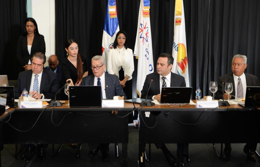 Firman acuerdo para impulsar a República Dominicana como “Marca País”