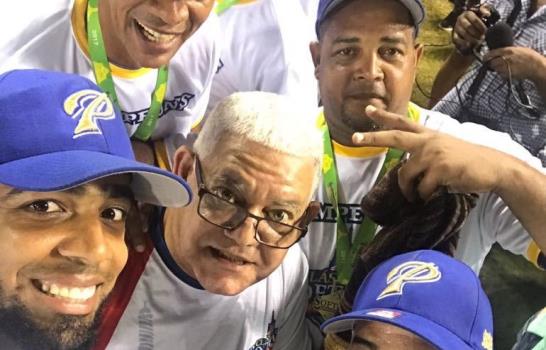 Los Patinboys revalidan título Clásico Arnulfo Gutiérrez de Sóftbol Molichata Los Patinboys revalidan título Clásico Arnulfo Gutiérrez de Sóftbol Molichata