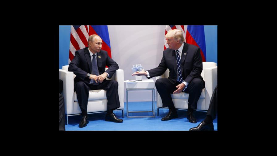 Trump promulga a regañadientes una ley que impone nuevas sanciones a Rusia