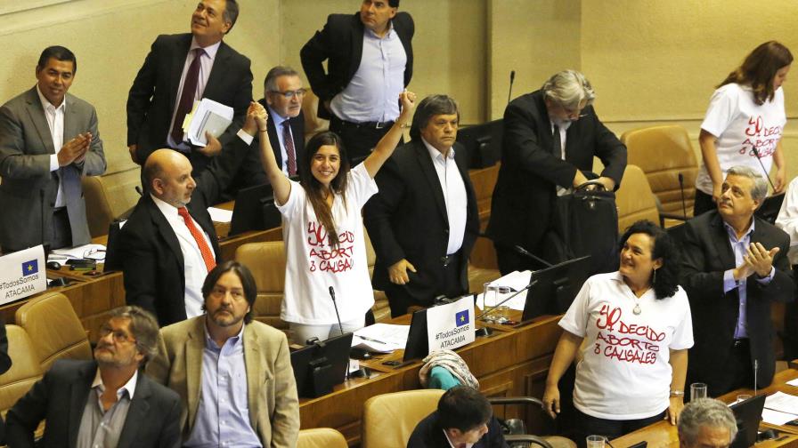 Congreso chileno aprueba emblemática ley que despenaliza aborto terapéutico Congreso chileno aprueba emblemática ley que despenaliza aborto terapéutico