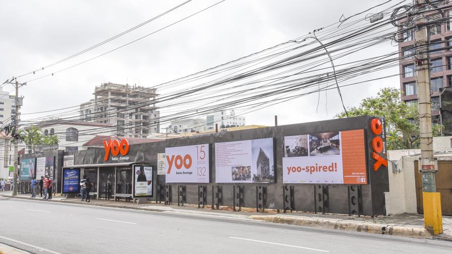 Presidente Medina da primer palazo para la construcción de “yoo Santo Domingo” Presidente Medina da primer palazo para la construcción de “yoo Santo Domingo”