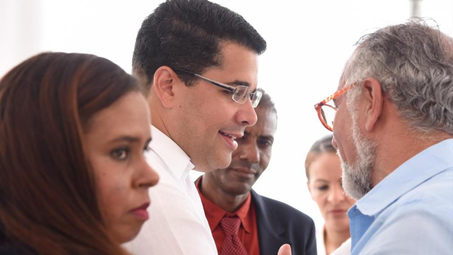 Acuerdan nueva norma de tránsito de vehículos pesados por el Malecón Acuerdan nueva norma de tránsito de vehículos pesados por el Malecón
