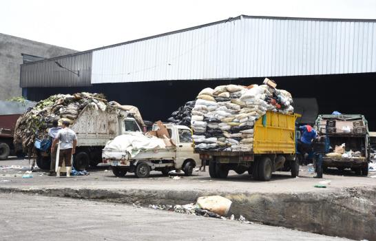 Despacito sigue depósito de basura en vertedero de Duquesa 