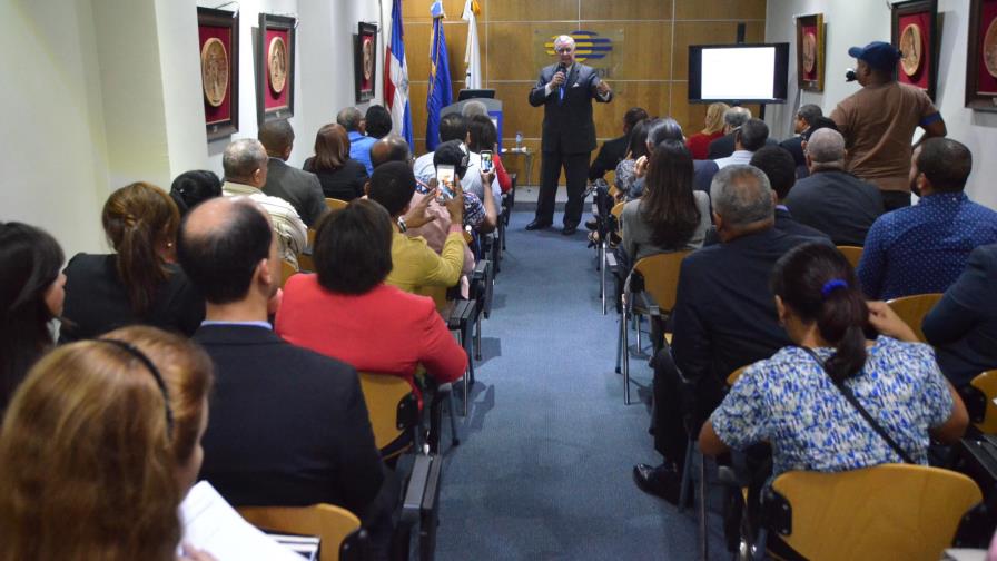 Economista afirma que el sistema dominicano de pensiones tiene retos por superar